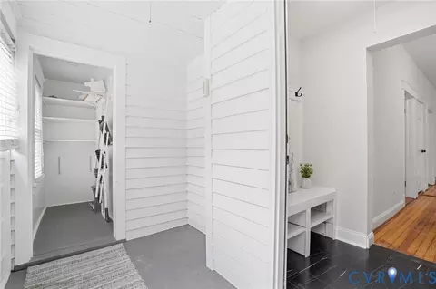 Entry Way - 227 E 35th St, Richmond, VA 23224 photo 4 of 4