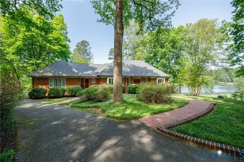 14491 Three Oaks Ter, Montpelier, VA 23192