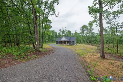 1220 Jefferson Hwy, Louisa, VA 23093