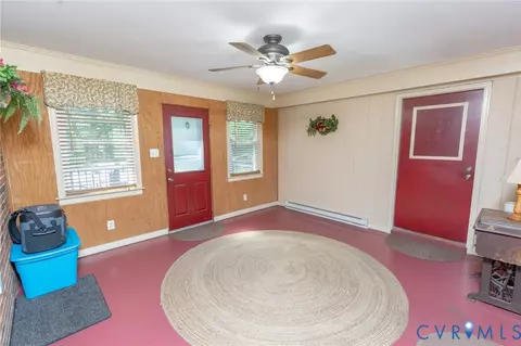 Exterior - 101 County Line Rd, Midlothian, VA 23112 photo 5 of 6