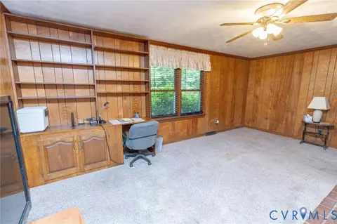 Living - 101 County Line Rd, Midlothian, VA 23112 photo 3 of 4