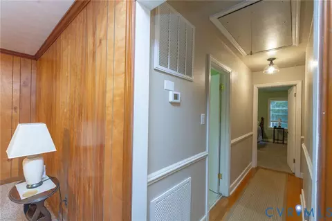 Entry Way - 101 County Line Rd, Midlothian, VA 23112 photo 1 of 1