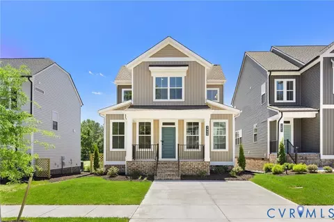 7955 Lyndale Dr, North Chesterfield, VA 23235