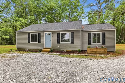 15401 Pocahontas Trl, Lanexa, VA 23089