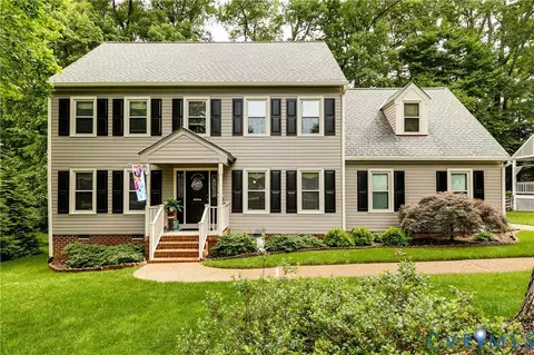 11430 Hardwood Dr, Midlothian, VA 23114