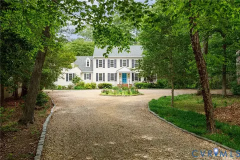 6 E Lower Tuckahoe Rd, Richmond, VA 23238