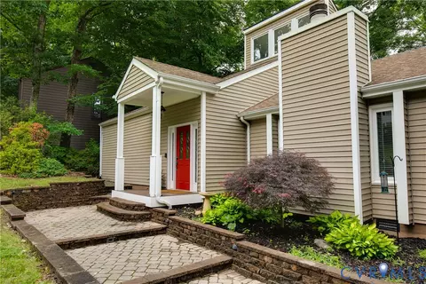 9900 Mosswood Rd, North Chesterfield, VA 23236