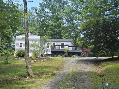 43 Glenn Rd, Stanardsville, VA 22973