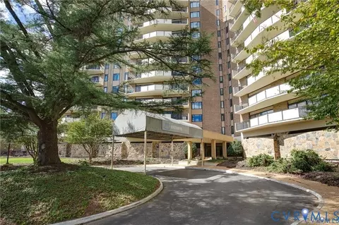 2956 Hathaway Rd #U404, Richmond, VA 23225