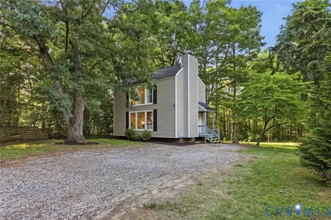4900 Genlou Cir, Chesterfield, VA 23832