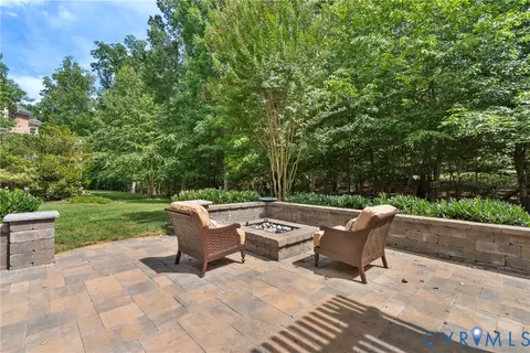 Exterior - 3401 Handley Rd, Midlothian, VA 23113 photo 17 of 33