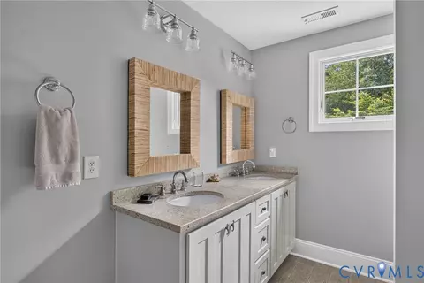 Bath - 3401 Handley Rd, Midlothian, VA 23113 photo 9 of 11