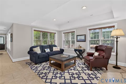 Living - 3401 Handley Rd, Midlothian, VA 23113 photo 6 of 7