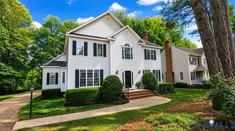 8478 Summer Walk Pkwy, Mechanicsville, VA 23116