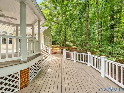 Exterior - 2011 Gamelaw Ct, Midlothian, VA 23113 photo 11 of 22