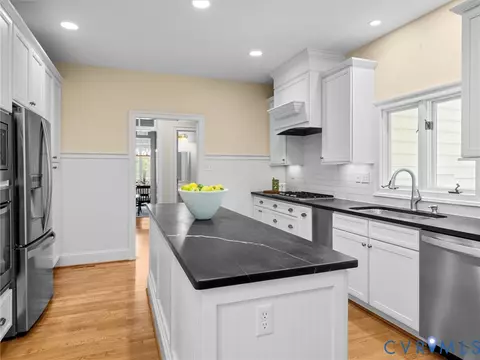 Kitchen - 2011 Gamelaw Ct, Midlothian, VA 23113 photo 1 of 5