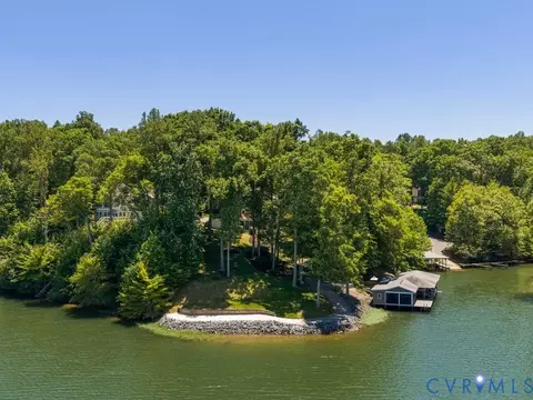 6108 Hidden View Dr, Mineral, VA 23117