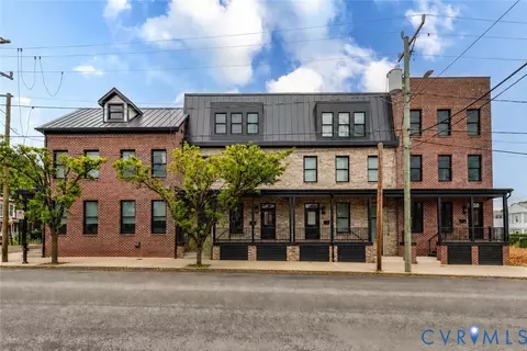 2517 M St, Richmond, VA 23223