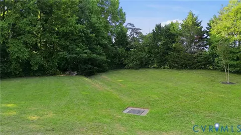 Exterior - 12124 Swift Crossing Dr, Midlothian, VA 23112 photo 8 of 8