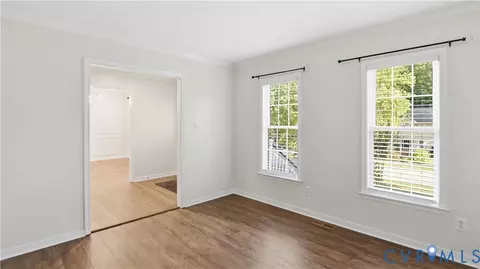 Living - 12124 Swift Crossing Dr, Midlothian, VA 23112 photo 5 of 6