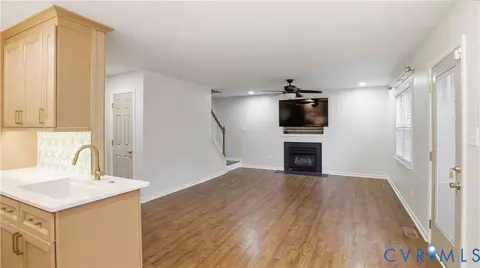 Living - 12124 Swift Crossing Dr, Midlothian, VA 23112 photo 1 of 6