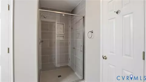 Bath - 12124 Swift Crossing Dr, Midlothian, VA 23112 photo 3 of 6