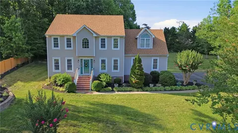 Exterior - 12124 Swift Crossing Dr, Midlothian, VA 23112 photo 2 of 8
