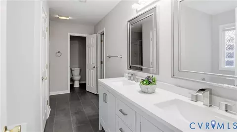 Bath - 12124 Swift Crossing Dr, Midlothian, VA 23112 photo 2 of 6