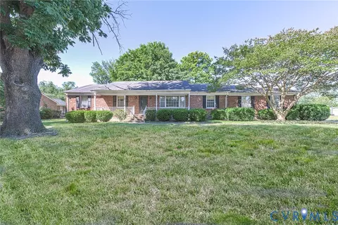 8403 Kaye Dr, Mechanicsville, VA 23116