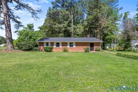 9300 Pridesville Rd, Amelia Court House, VA 23002