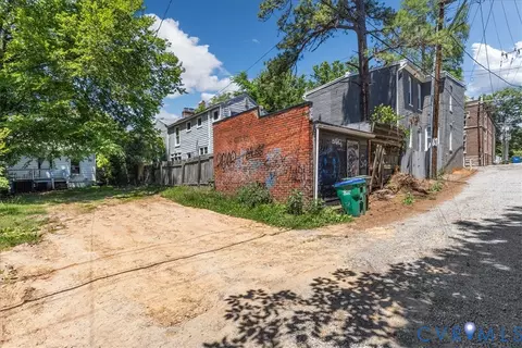 Exterior - 311 S Cherry St, Richmond, VA 23220 photo 3 of 5