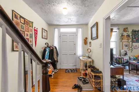 Entry Way - 311 S Cherry St, Richmond, VA 23220 photo 1 of 5