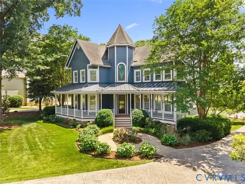 2332 Logan St, North Chesterfield, VA 23235