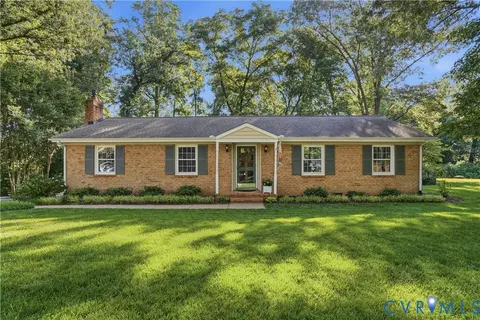 9154 Avondale Dr, Mechanicsville, VA 23116