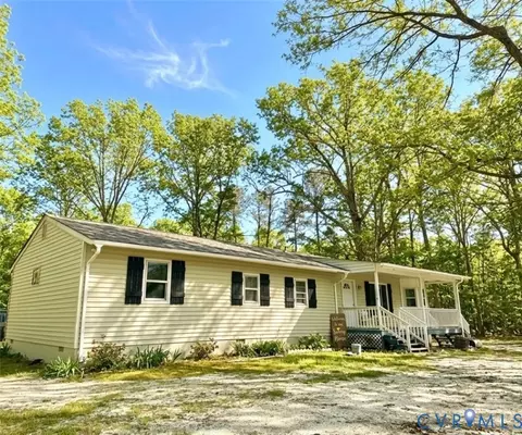 4105 Tower Dr, Petersburg, VA 23803