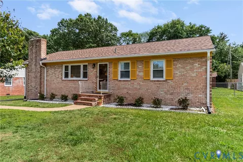 Exterior - 6337 Commander Rd, Richmond, VA 23224 photo 3 of 8