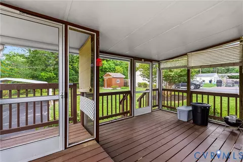 Exterior - 6337 Commander Rd, Richmond, VA 23224 photo 4 of 8