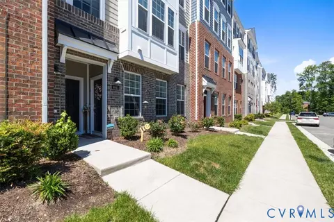 4641 Wistar Creek Dr #B, Henrico, VA 23228