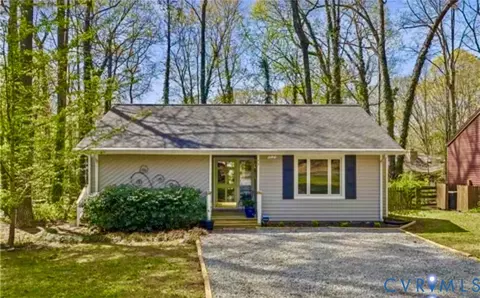 14207 Broad Oaks Ct, Midlothian, VA 23112