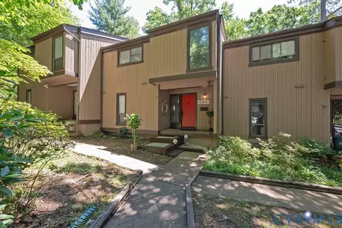 9328 Groundhog Dr, Richmond, VA 23235