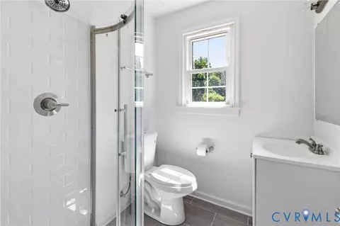 Bath - 5820 Osterbind Ln, Richmond, VA 23237 photo 1 of 2