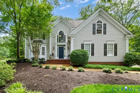12601 Swanhurst Cir, Midlothian, VA 23113