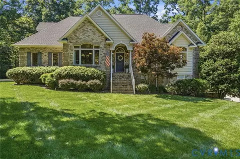12123 Deer Ridge Ct, Ashland, VA 23005