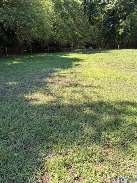 2984 Rolfe Hwy, Dendron, VA 23839 photo 4