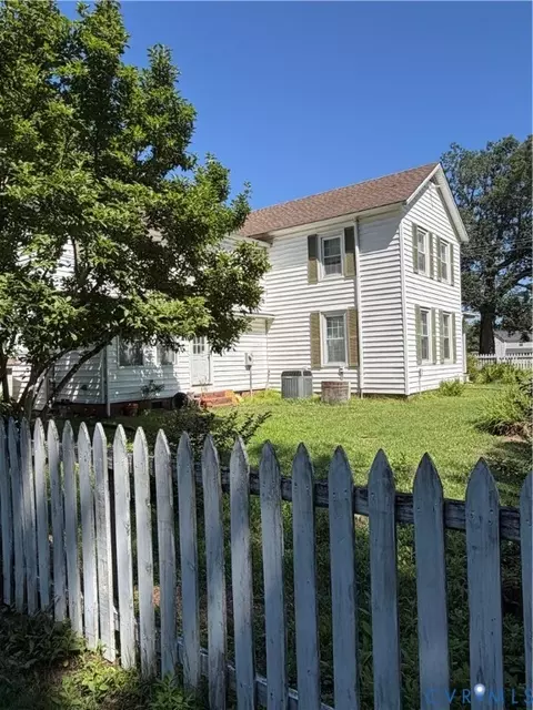 2984 Rolfe Hwy, Dendron, VA 23839 photo 3