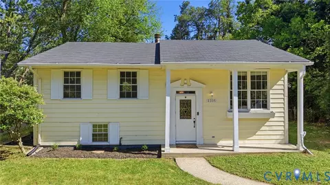 2305 Lockwood Rd, Henrico, VA 23294