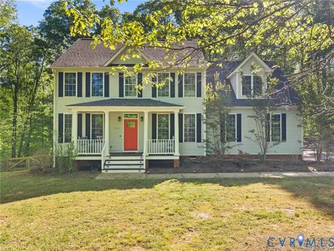 Exterior - 2967 Willow Trace Ln, Sandy Hook, VA 23153 photo 3 of 6