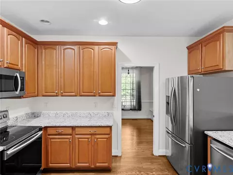 Kitchen - 2967 Willow Trace Ln, Sandy Hook, VA 23153 photo 3 of 5