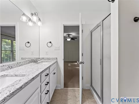 Bath - 2967 Willow Trace Ln, Sandy Hook, VA 23153 photo 2 of 4