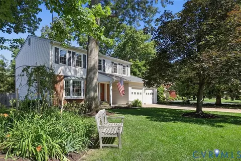 6024 Mayfair Ln, Alexandria, VA 22310